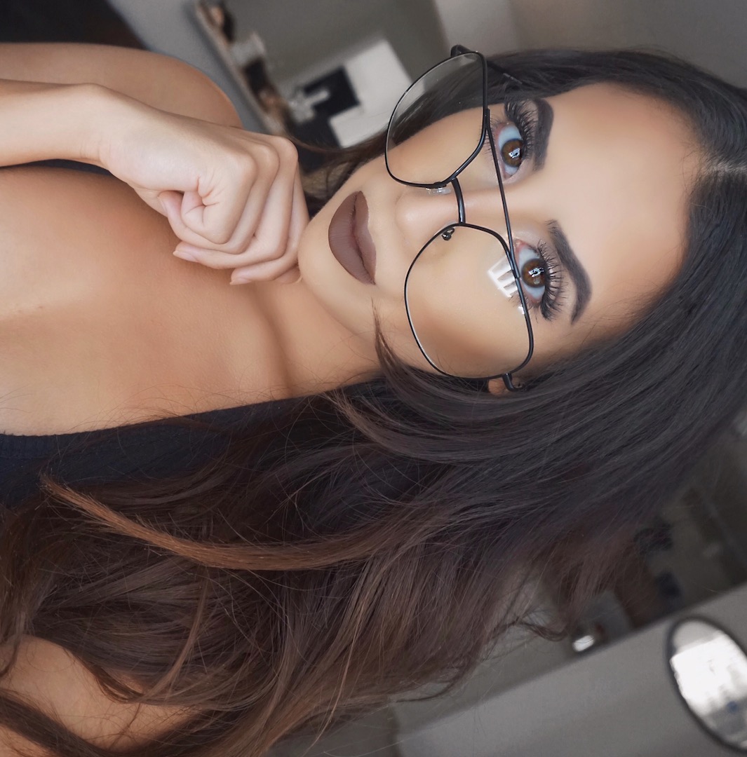 Sexy Glasses Makeup