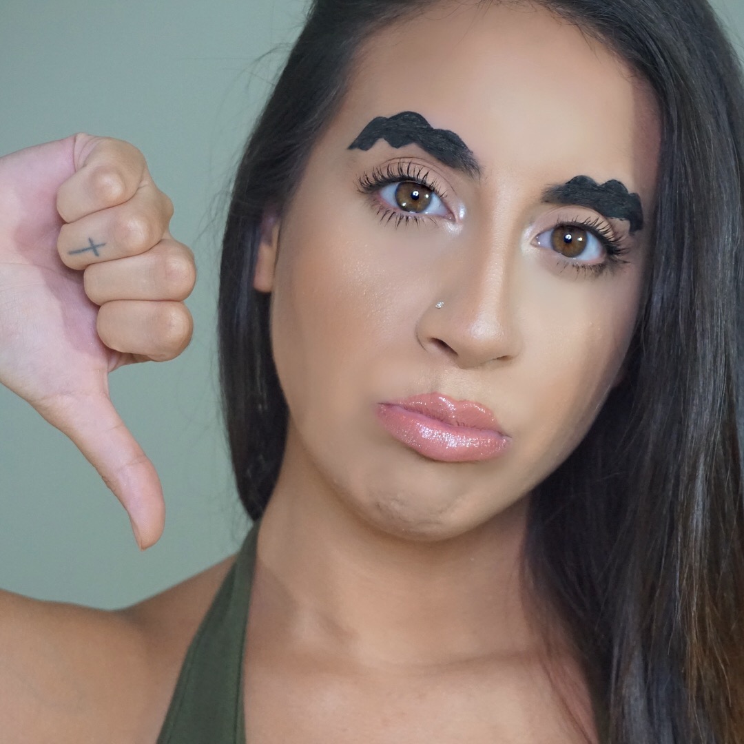 Wavy Brows, Worst Makeup Trend 2017!