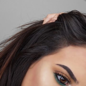Orange W/ Pop Of Green Eyeshadow Makeup