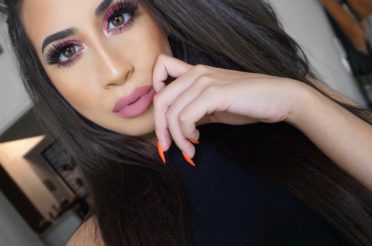 Easiest Bold Hot Pink Eyeshadow Makeup